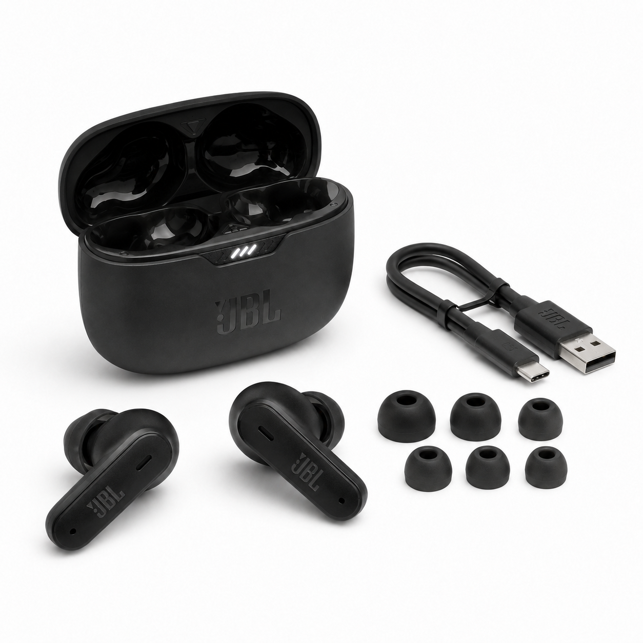 אוזניות JBL Tune 230NC TWS לצד נרתיק הטעינה והאביזרים
